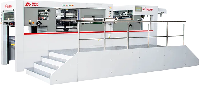 Troqueladora con plegado automático y stripping de cama plana
