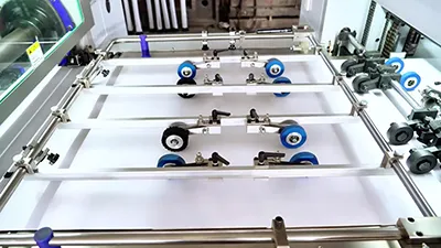 Troqueladora con plegado automático de cama plana, HF-800H