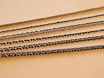 Troqueladora con plegado y stripping de cama plana (trabajo pesado)