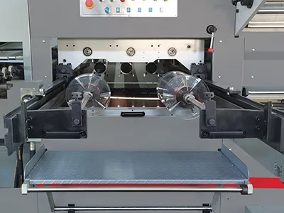 Troqueladora con estampado en foil de cama plana (trabajo pesado)